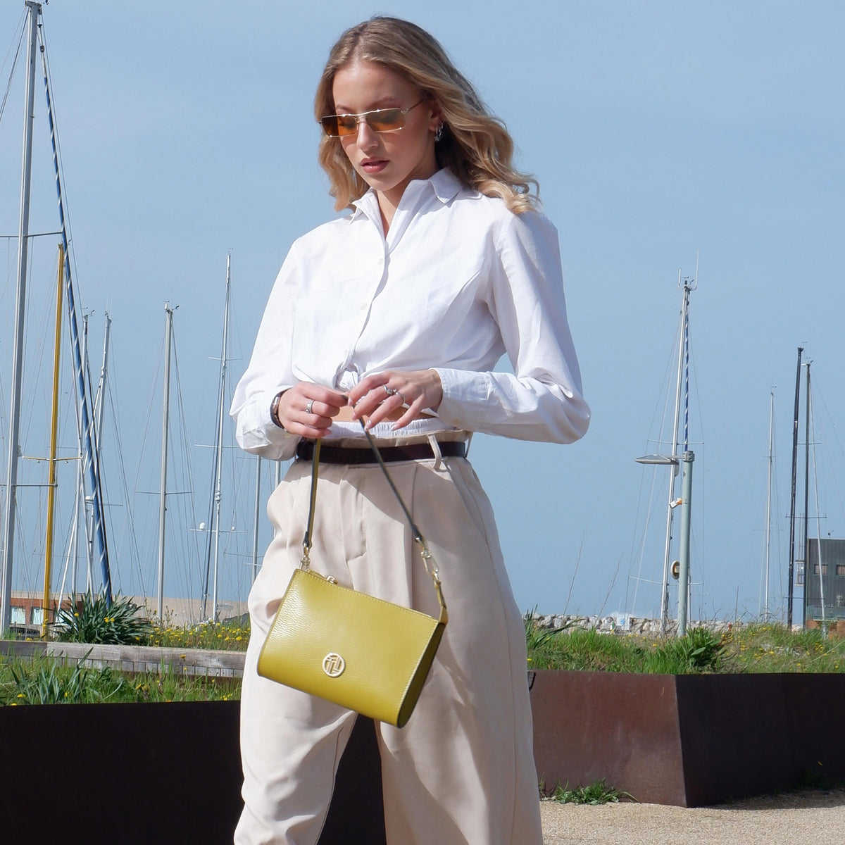 Perla Leather tote