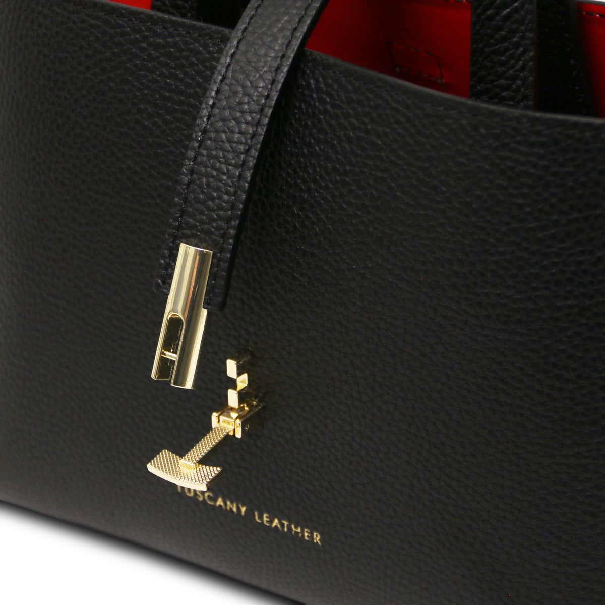 Agatha Leather handbag
