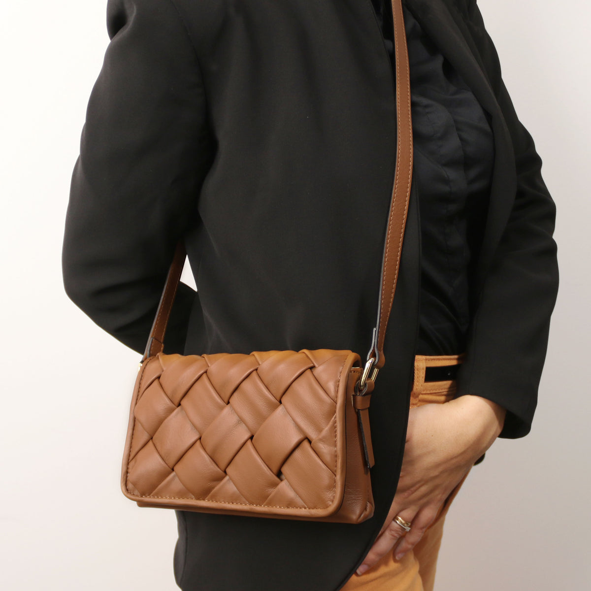 Tarte Leather shoulder bag